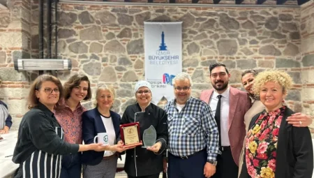 Pastacılık hayalleri gerçek oldu: Sağır ve işitme engelliler sertifikalarını aldı